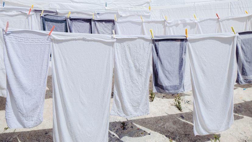 Why Air‑Dried Towels Become Stiff – The Surprising Reasons
