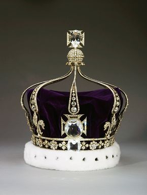 The Cullinan Diamond: Royal Gift or Controversial Origin?