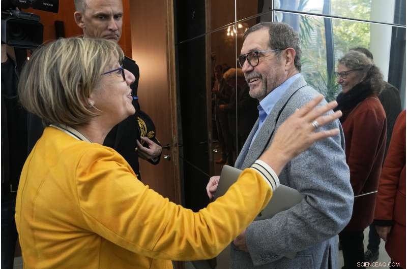 Three Scientists Awarded 2022 Nobel Prize in Physics for Quantum Mechanics Breakthrough