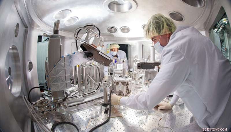 High‑Power Laser Being Built to Drive Cutting‑Edge Experiments at New Facility