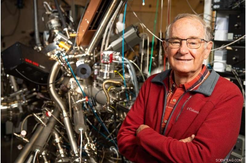 Revolutionary Technique Reveals Unexpected Semiconductor Behaviors