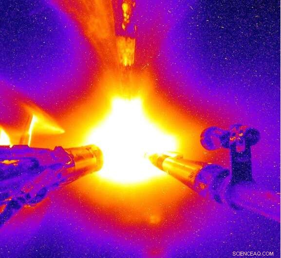 New Studies Reveal Self‑Heating Plasmas as a Promising Path to Fusion Energy