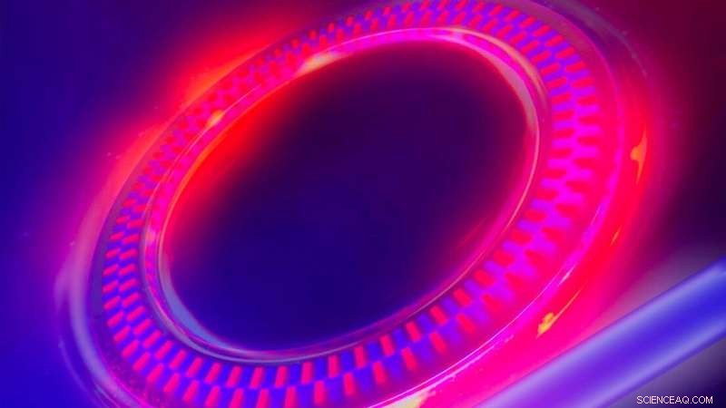 Revolutionizing Chip Design: Light-Driven Optical Nonlinearity Enhances Miniaturization