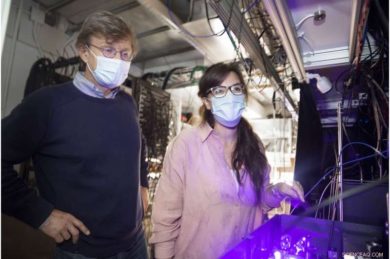 Scientists Confirm Quantum Spin Liquids: 50-Year-Old Predicted State of Matter Now Observed