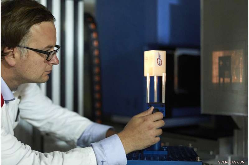 Pioneering Neutron Imaging Breakthrough Enhances Resolution