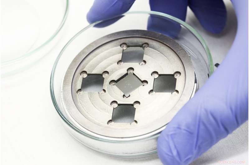 Revolutionary 3D Nanowire Architectures Double Computer Processing Power