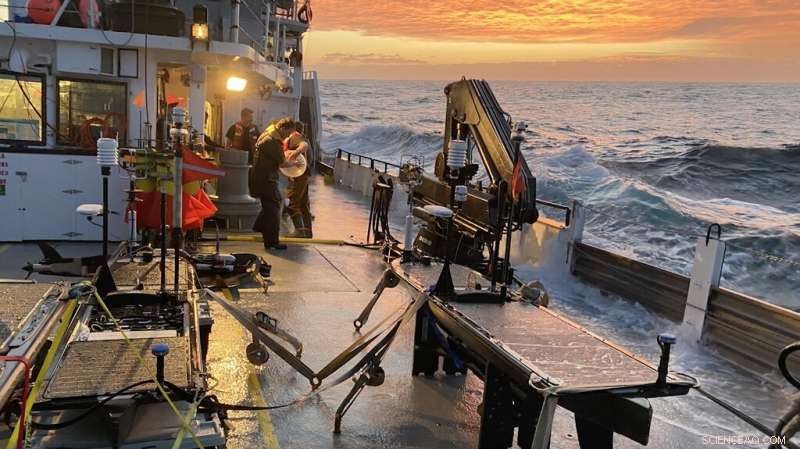 NASA s S-MODE Mission Launches Field Operations in the Pacific Ocean