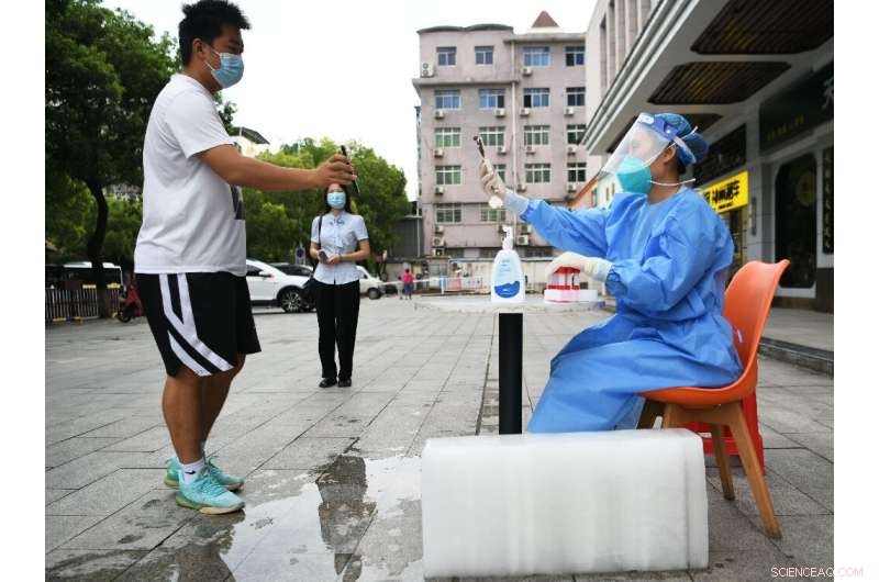 China Endures Record Heatwave, Temperatures Top 41°C