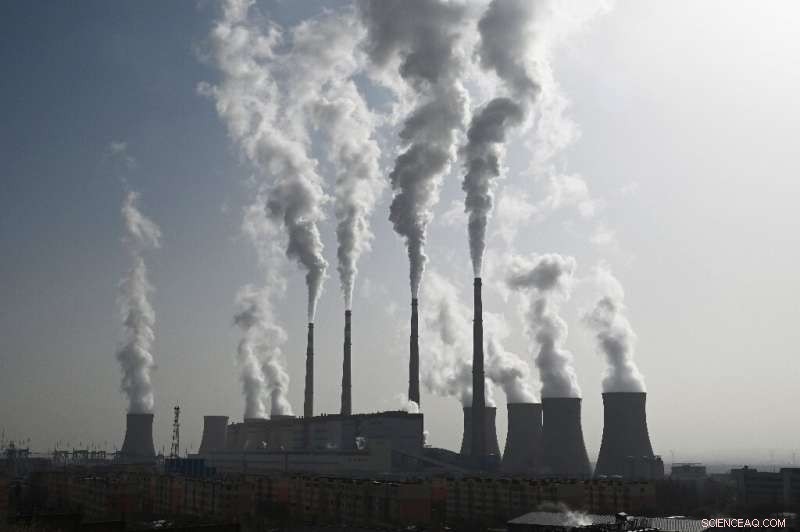 China Accelerates Coal Power Plant Approvals Amid Climate Commitments, Greenpeace Reports