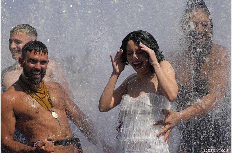 UK Faces Climate Crisis: Heatwave Spurs Urgent Calls for Adaptation