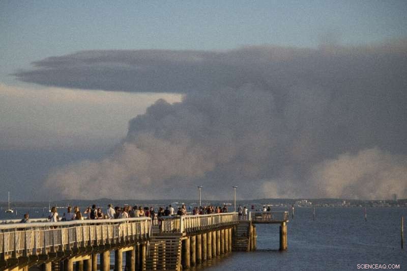 Southwest Europe Battles Record Heat, Wildfires Sweep France, Portugal, Spain