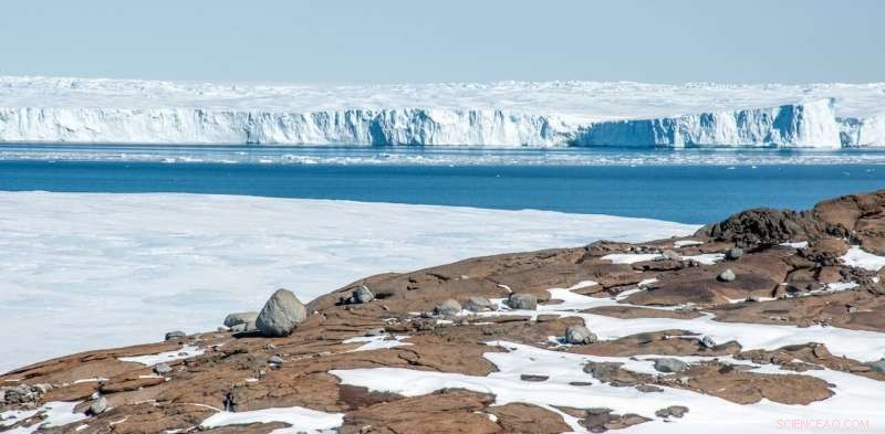 Antarctic Ice Sheet: 10,000 Years of Rise and Retreat Reveal Future Sea‑Level Warnings