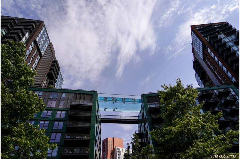 Europe Battles Heatwave‑Fueled Wildfires in France and Spain