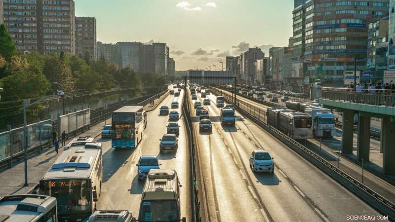 Federal Rule Mandates Lower Highway Emissions Targets for States