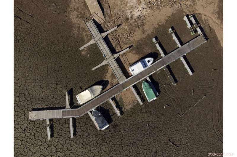 Portugal Faces Heat Wave, Drought, and Wildfires in Torrid Crisis