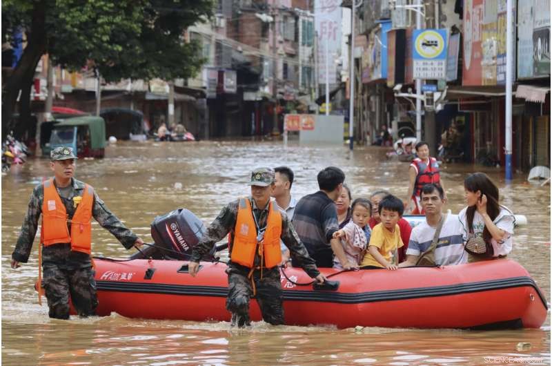 China Faces Record Rainfall and Unprecedented Heatwave Amid Shifting Weather