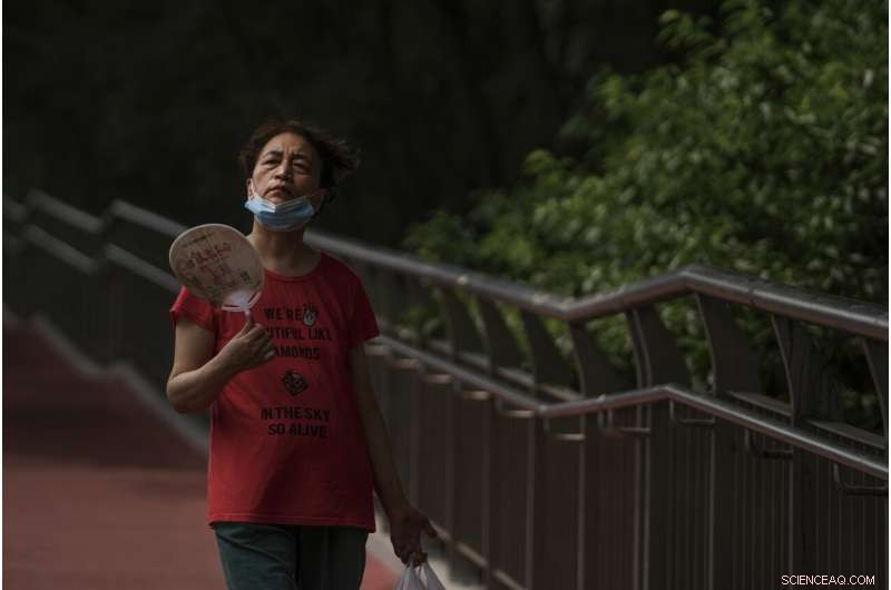 China Faces Record Rainfall and Unprecedented Heatwave Amid Shifting Weather