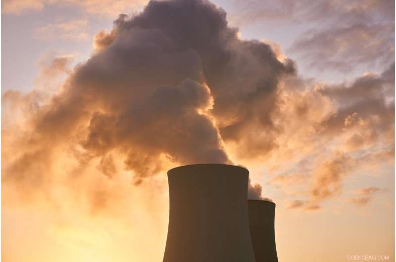 Supreme Court Limits EPA’s Authority Over Power Plant Carbon Caps, Impacting Climate Efforts