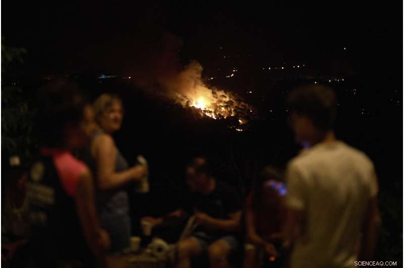 Spain Battles Wildfires Amid Unusual Heat Wave, Evacuations in Sierra de la Culebra