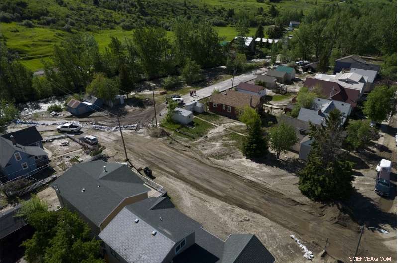 Flood Severs Yellowstone Gateway Towns: Roads, Bridges, and Homes Destroyed