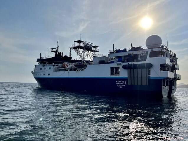 Investigating Slow Earthquakes in the Guerrero Gap: A 48‑Day Offshore Expedition