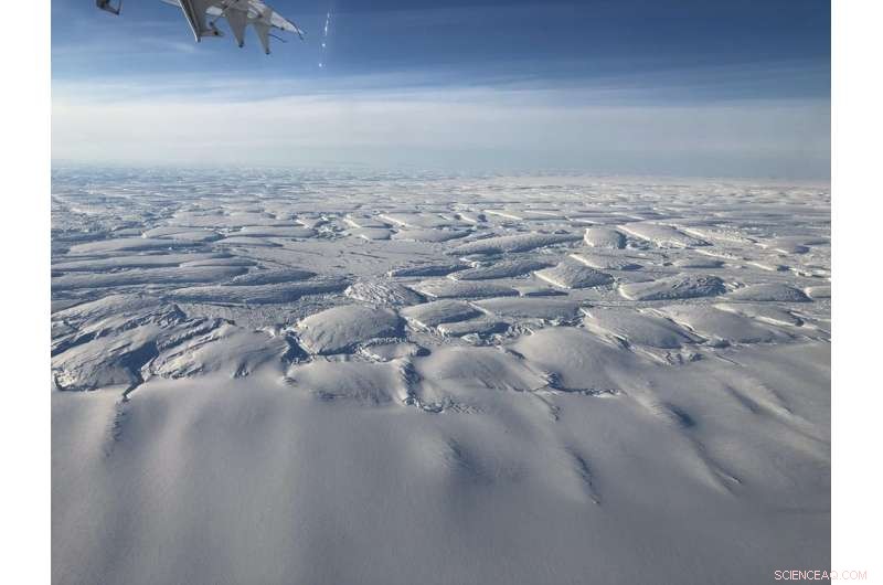 Ice World: Antarctica s Most Vulnerable Glacier Threatened from Below