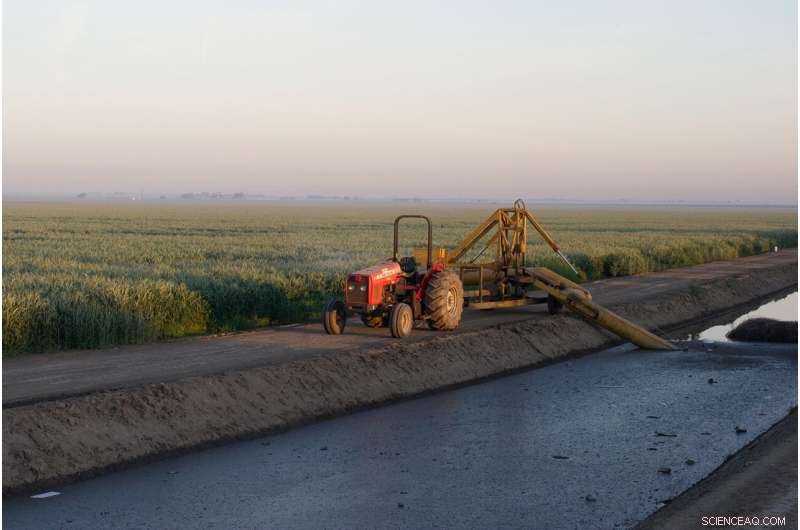New Stanford Study Shows Groundwater Depletion Is Sinking California Farmland, Proposes Solutions