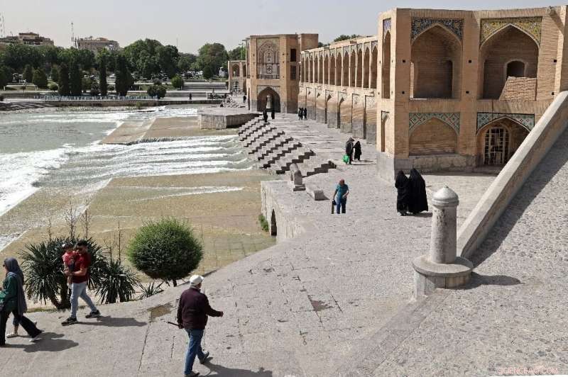 Iran s Historic Zayandeh River Faces Drought and Diversion Threats