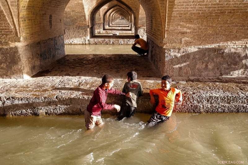 Iran s Historic Zayandeh River Faces Drought and Diversion Threats