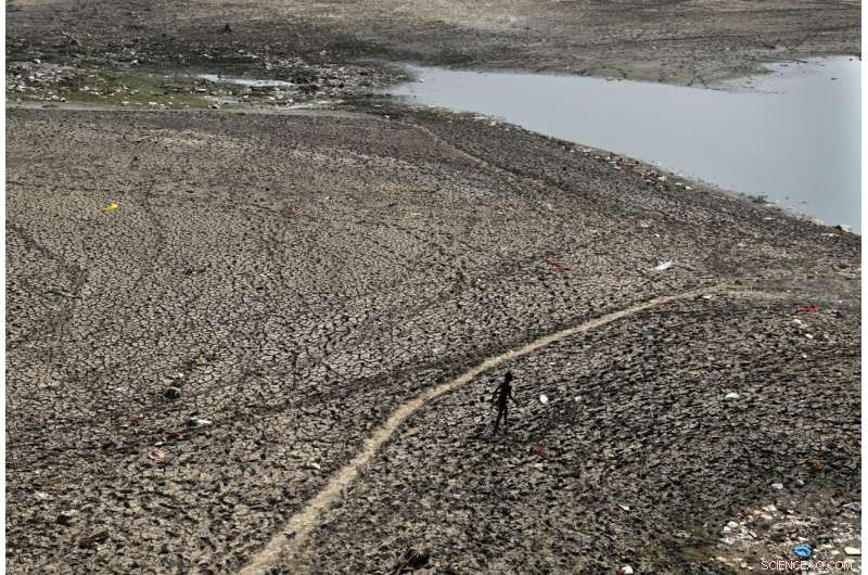 South Asia s Intense Heat Wave Signals Climate Change s Growing Impact