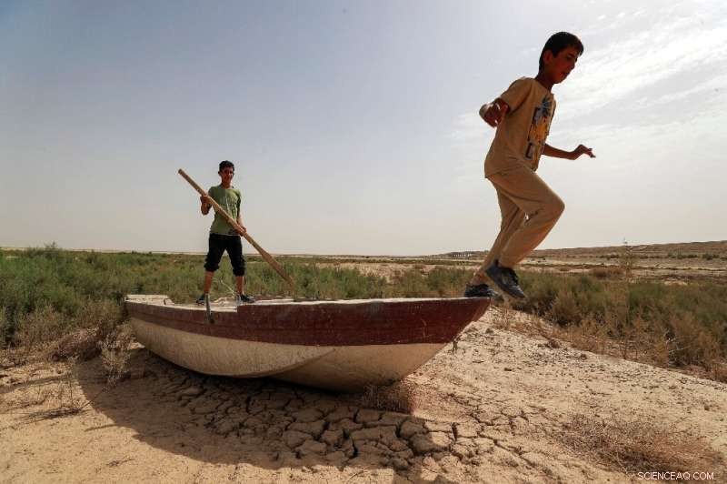 Lake Hamrin Reservoir Nearing Collapse, Threatening Iraq s Agriculture