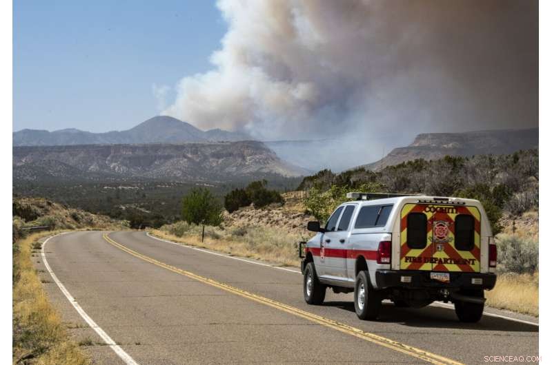 Additional Evacuations Ordered as Southwest Wildfires Intensify