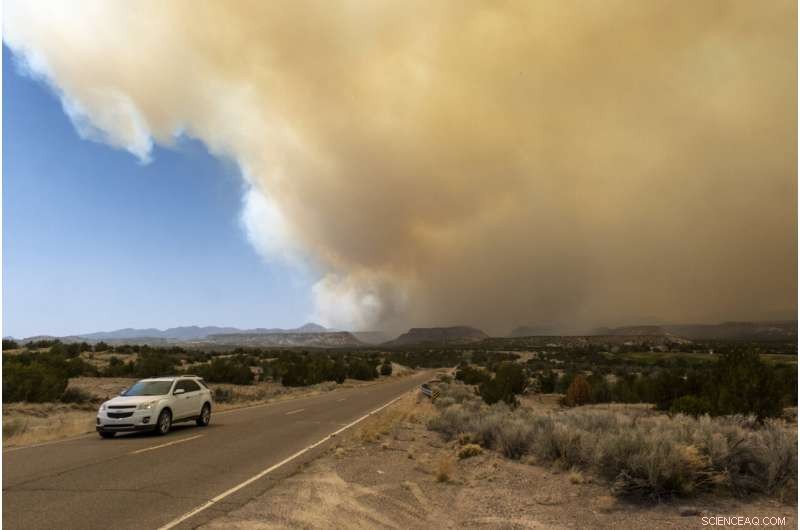 Additional Evacuations Ordered as Southwest Wildfires Intensify