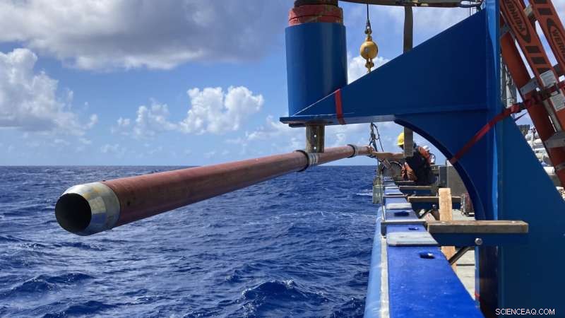 Historic 38‑Foot Sediment Core Unveiled from the Puerto Rico Trench