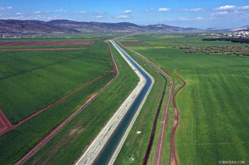 Israel Deploys Desalinated Water Pipeline to Replenish the Sea of Galilee