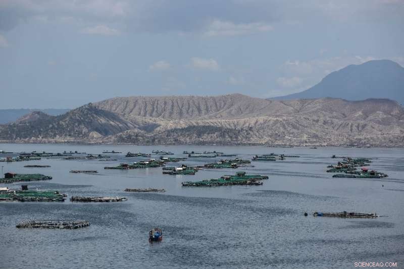 Thousands Evacuate as Taal Volcano Erupts in the Philippines