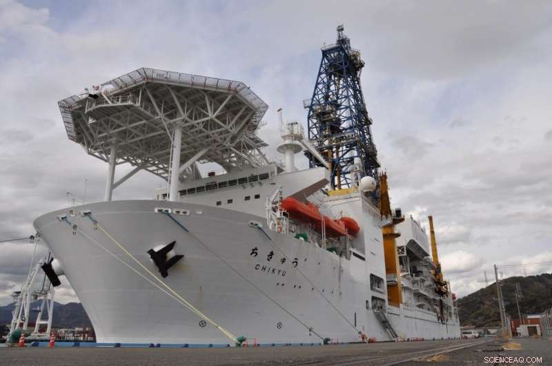 Seafloor Sediment Study Reveals Clues to Earthquake Activity