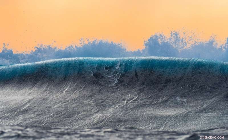 Reconstructing Sea-Level Rise in the Red Sea: Insights into Storm Surge Drivers