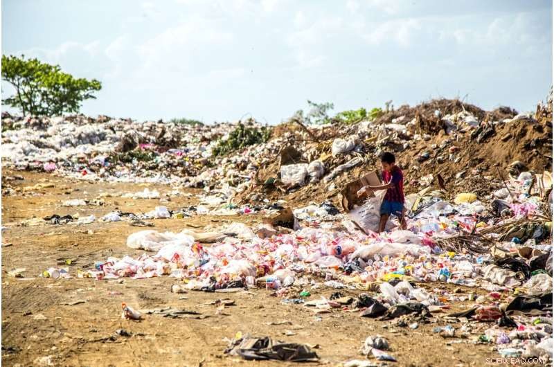 Global Leaders Poised to Sign Landmark Treaty on Plastic Production, Design, and Recycling