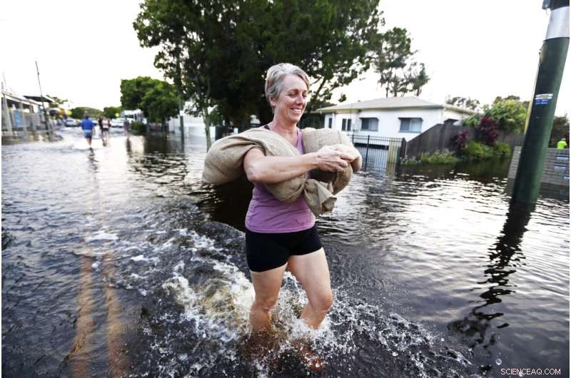 Mass Evacuations Triggered by Australia s Worst Floods in a Decade