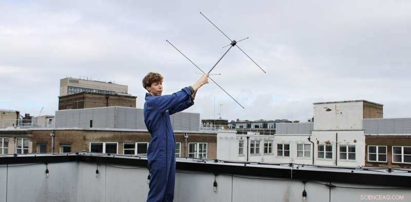 Build Your Own Backyard Satellite Station to Document the Climate Crisis