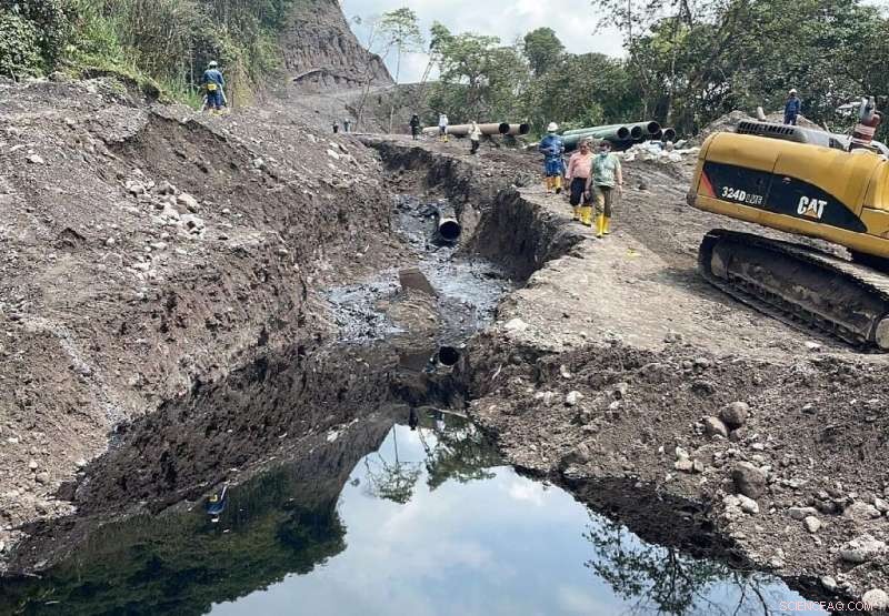 Oil Spill Contaminates Ecuadorian Amazon Reserve, Threatening Indigenous Water Sources