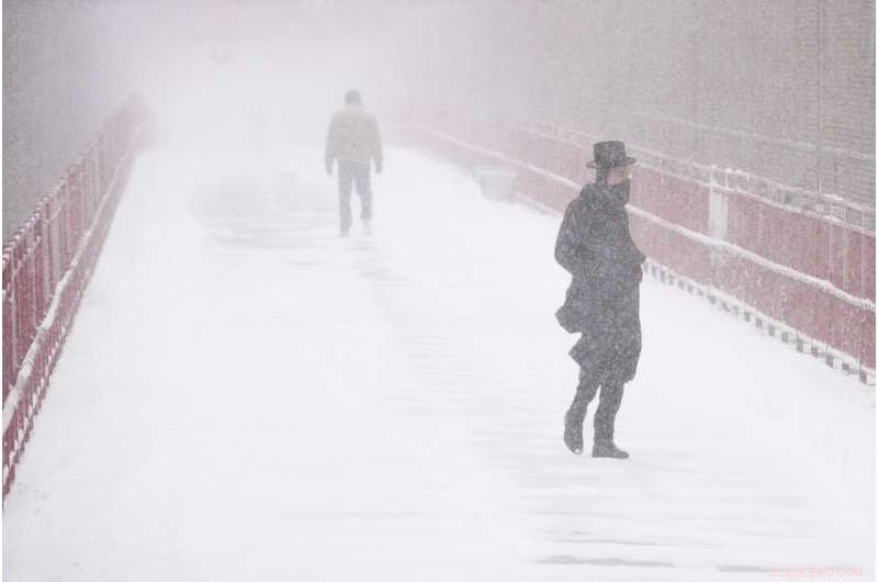 Massive Nor easter Hits East Coast: Heavy Snow, Winds, Flooding