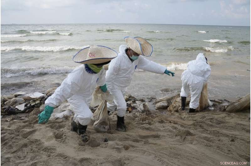 Strong Winds and Cleanup Operations Keep Oil Spill from Reaching Thailand’s Resort Island