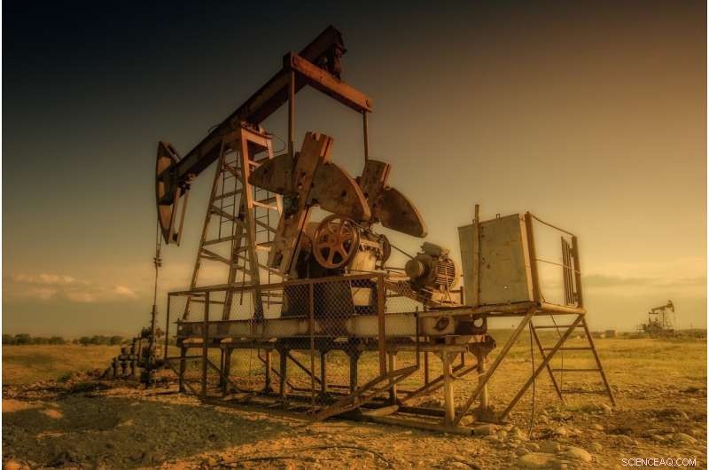 Harvard Study Finds Elderly Near Fracking Sites Face Higher Early Mortality Risk
