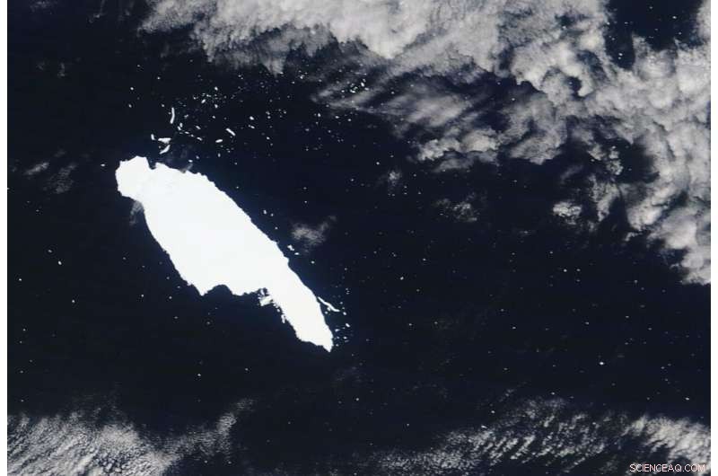 Satellite Data Reveals 152 Billion Tons of Freshwater Entered Oceans as Mega‑Iceberg A68A Scraped Past South Georgia