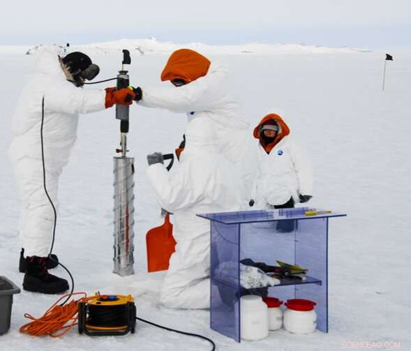Nanoplastics Found in Decades-Old Polar Ice: Global Study Reveals Widespread Contamination