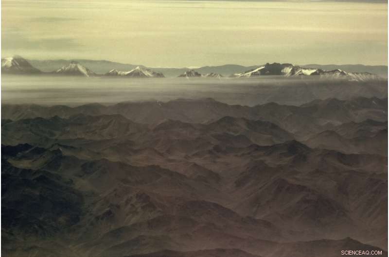 New Study Reveals Iodine in Desert Dust Accelerates Ozone Depletion