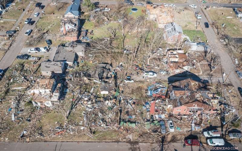 Analyzing Last Weekend s Devastating Tornado Outbreak: Three Critical Questions