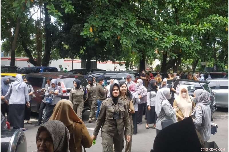 Indonesia Removes Tsunami Alert After Strong Undersea Earthquake